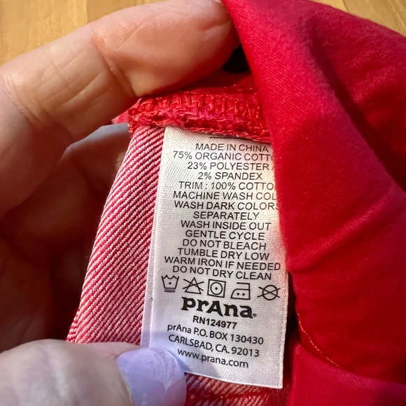 Prana Ombré Capris - Picture 12 of 12